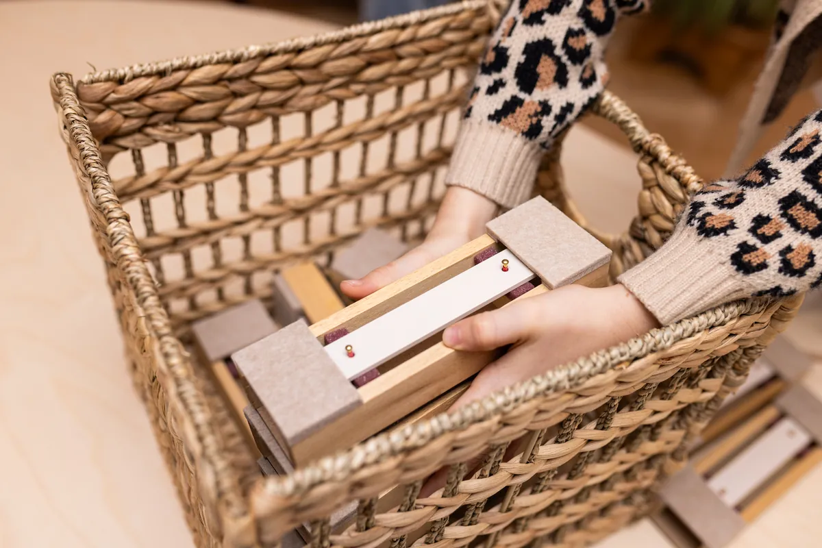 Monotone en bois Serclet — manipulation concrète